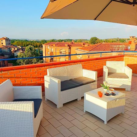 Siena Appartamento Con Splendido Terrazzo Presciano Zewnętrze zdjęcie